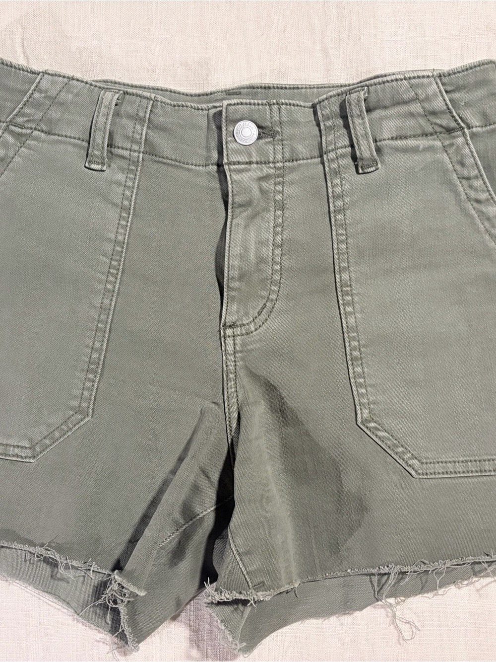 Silver Jeans Co Suki Olive Green High-Waist Utility Shorts